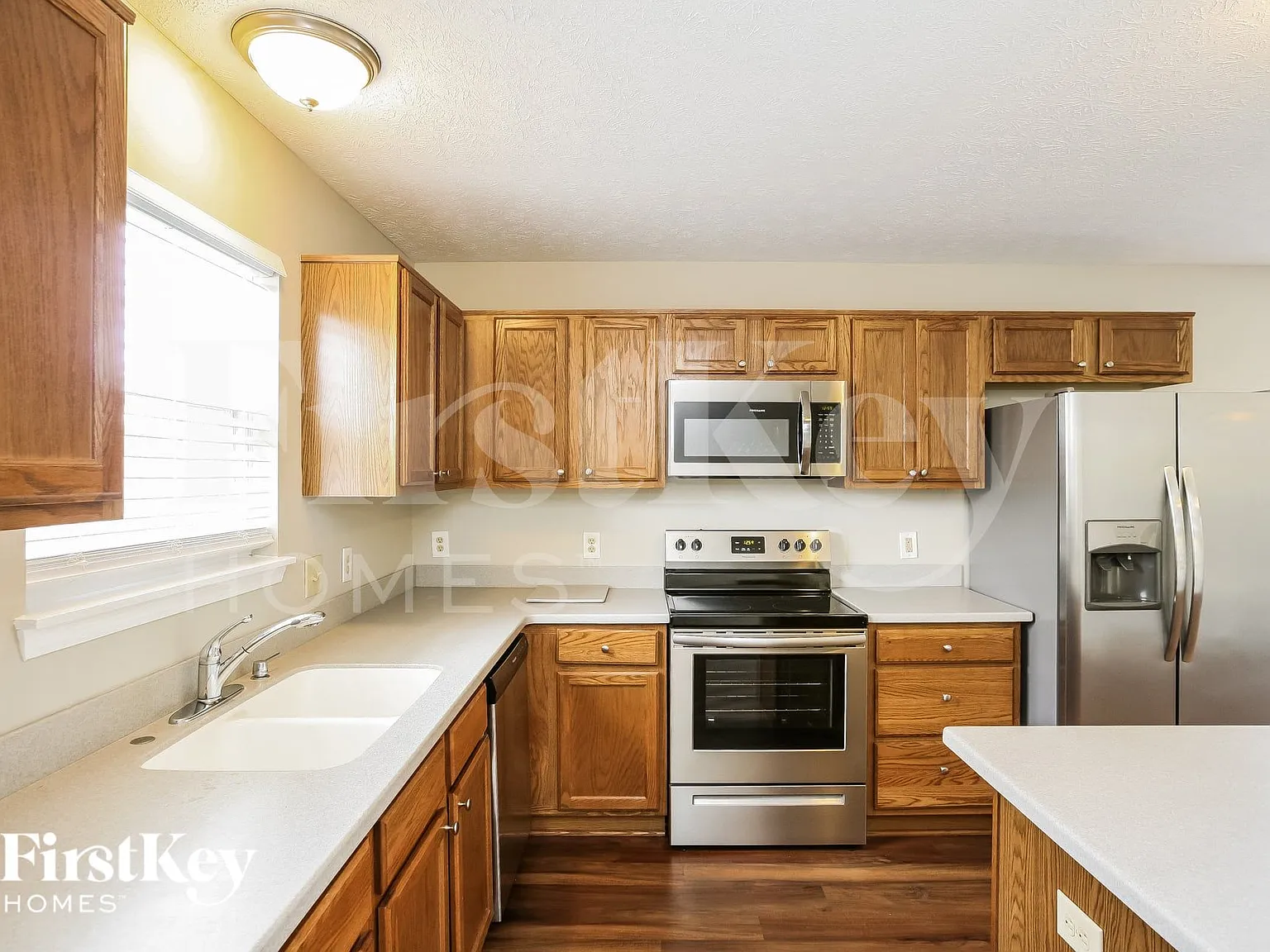 4 bed, 2.5 bath, 2270 sqft, $2,235 — Photo 4