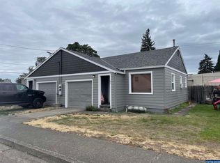 91 W Elmore St, Lebanon, OR 97355