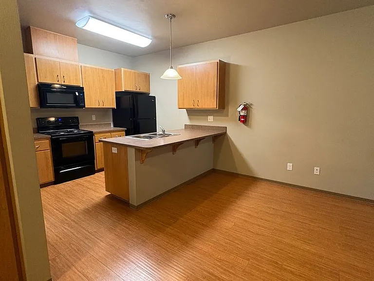 585 E 14th Ave #7 — Photo 9