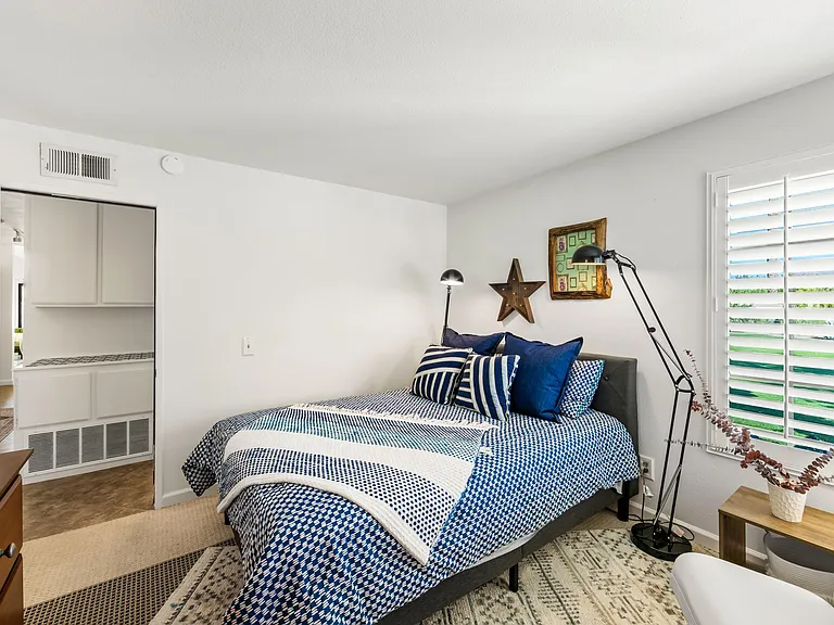 50192 Calle Maria — Photo 23