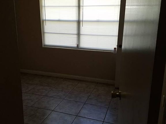 2nd image of 513 Eastway Dr