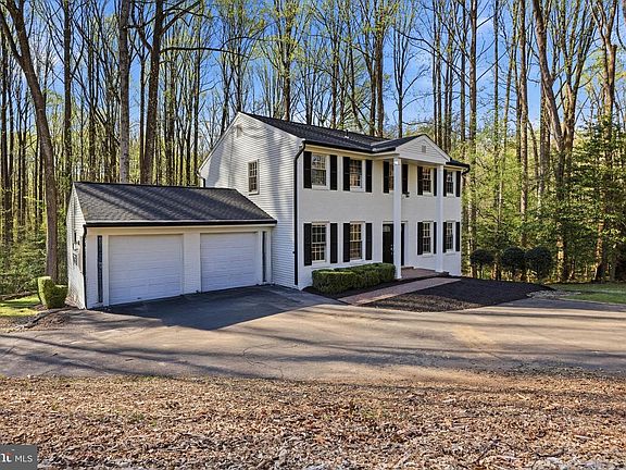 2nd image of 12136 Westwood Hills Dr