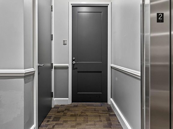 5th image of 317 W Morgan St