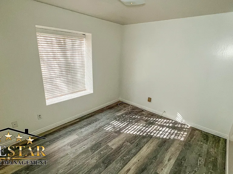 618 Spring Meadow Ct #1 — Photo 15
