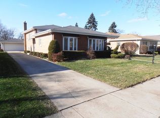 10636 S Kildare Ave, Oak Lawn, IL