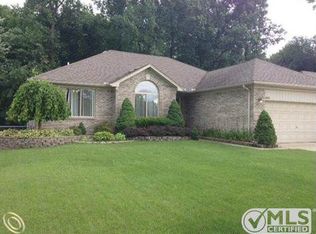 50838 Oaks Dr, Chesterfield, MI 48047