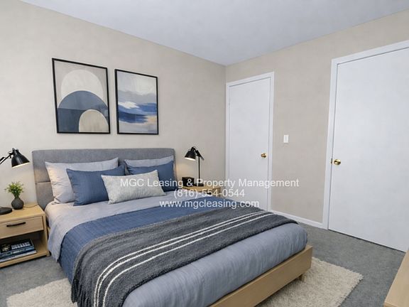 3rd image of 1560 E 125th St APT B
