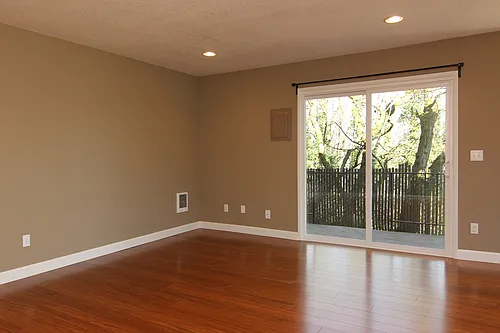 Baird Street Apartments Photo 1