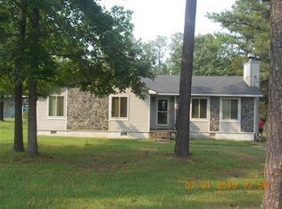 484 Table Mountain Dr, Macon, GA 31220