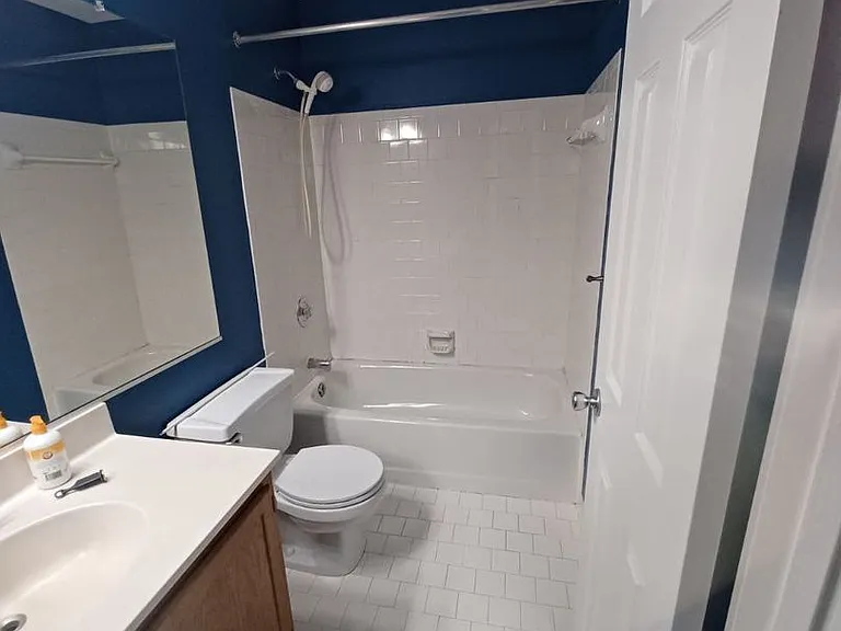 8028 Green Valley Ln — Photo 15