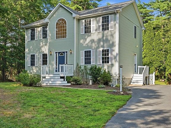 2nd image of 8 Rebecca Rd