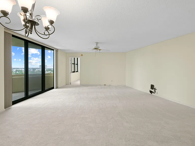 2800 N Ocean Dr #A-8B — Photo 5