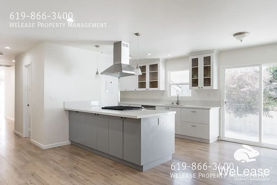 Atractive 3 bed | 3bath home in San Diego — Photo 2