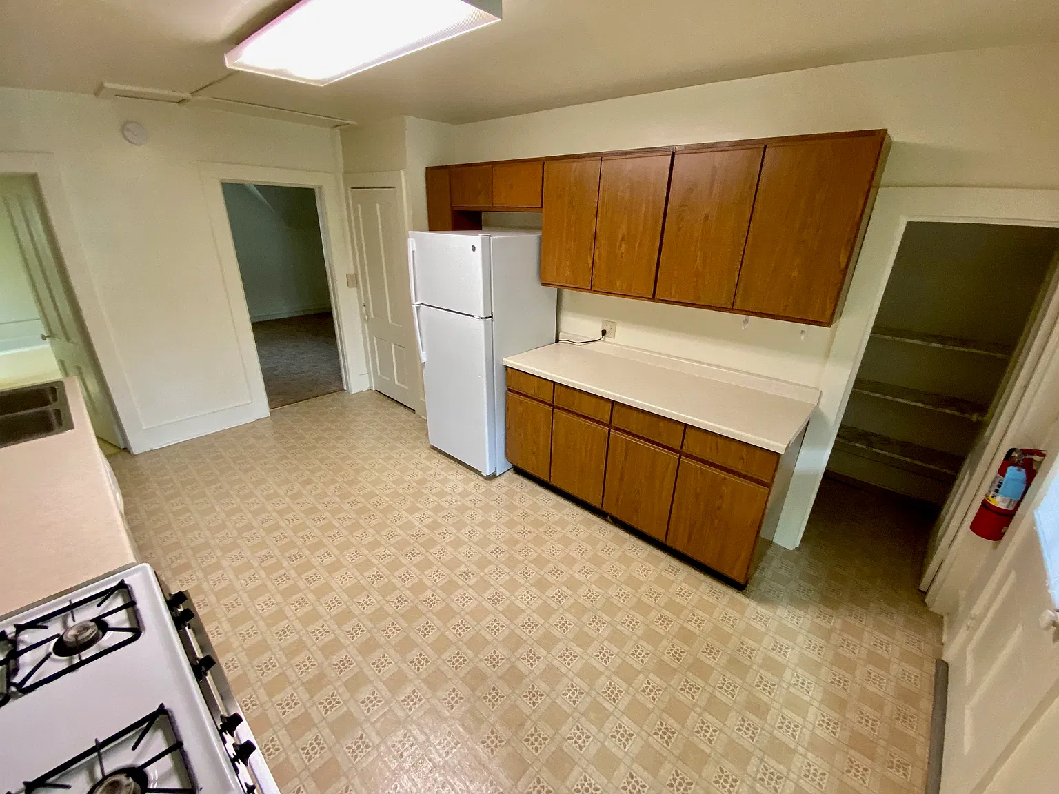 2 bed, $750 — Photo 4