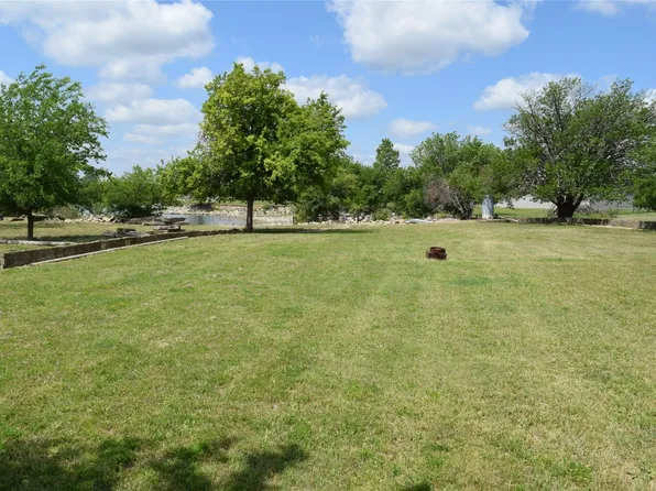 Lakeview Dr, Coleman, TX 76834