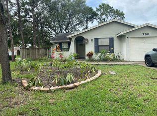 798 Arthurs Ct, Tarpon Springs, FL 34689