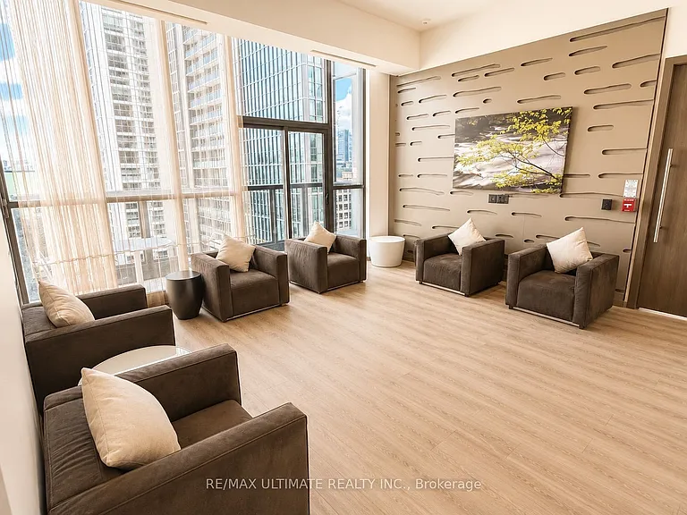 101 Charles St E #301 — Photo 19