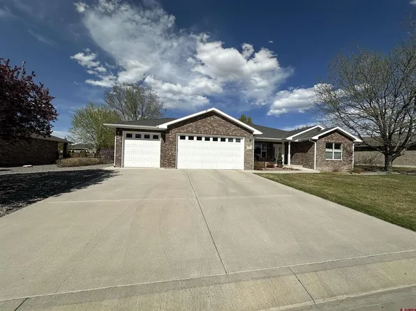 2933 Ivy Drive, Montrose, CO 81401