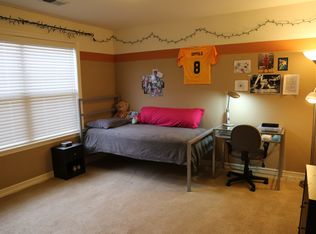 11821 Chambers Dr, Commerce City, CO 80022