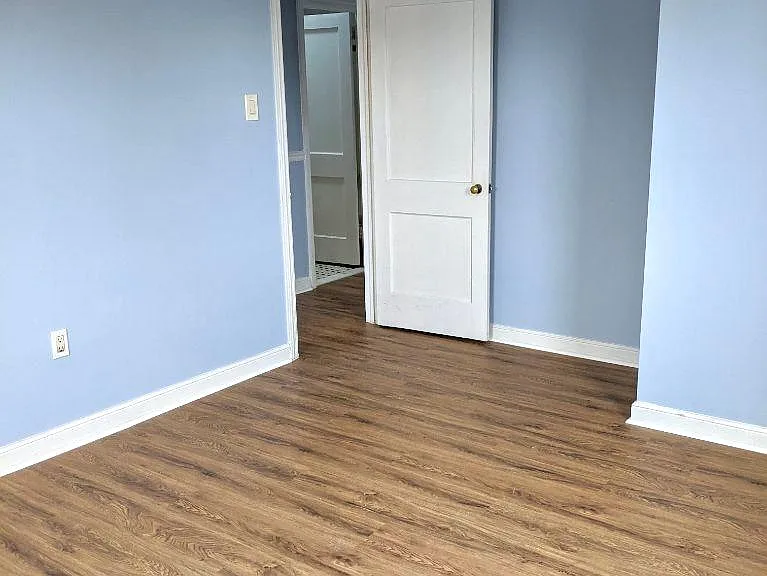 601 Glenview St #2 — Photo 8