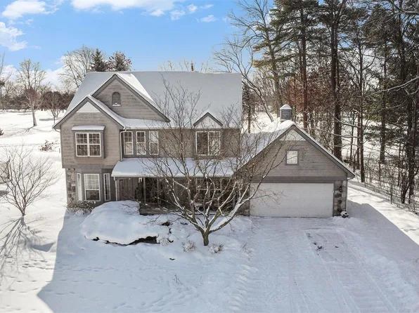 6065 Campfire Cir, Clarkston, MI 48346