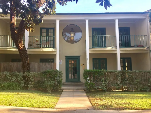 12104 W Sunset Blvd, Los Angeles, CA 90049