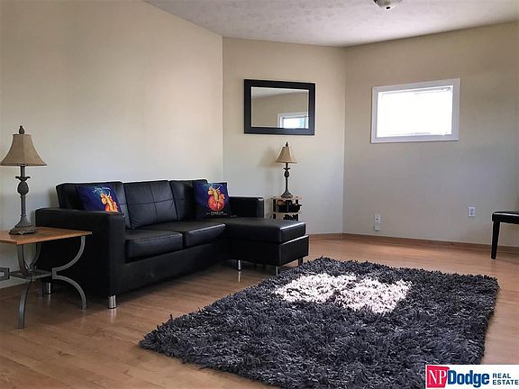 2nd image of 3211 10th Ave