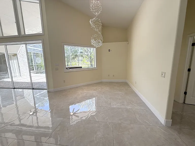 1024 Hagen Dr — Photo 14