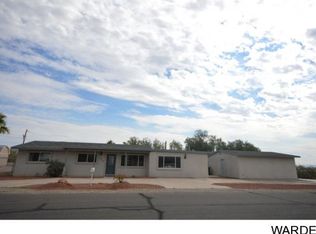 1340 Hummingbird Pl, Bullhead City, AZ 86442