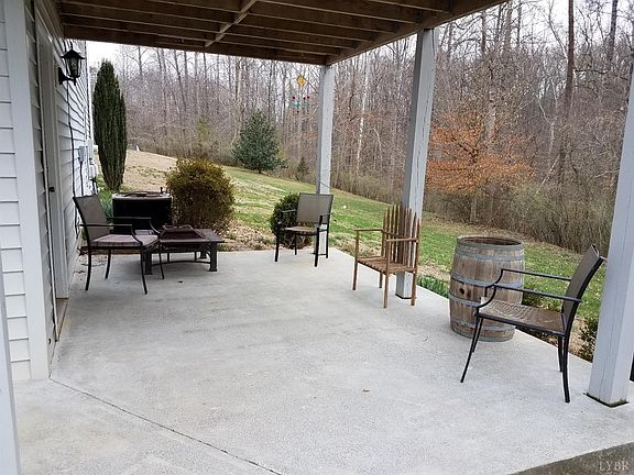 4th image of 116 Averill Ct