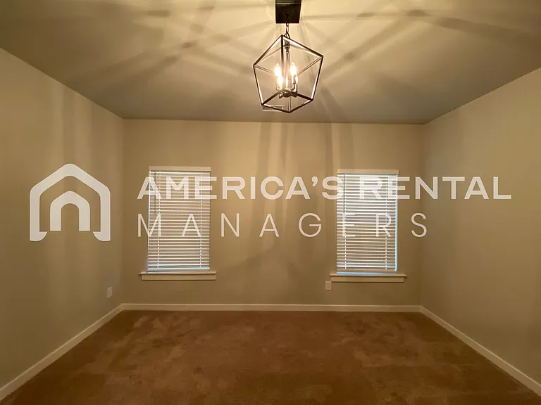 225 Avalon Way — Photo 27