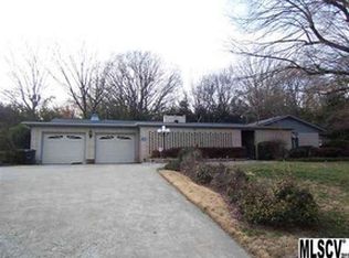 312 Pennton Ave SW, Lenoir, NC 28645