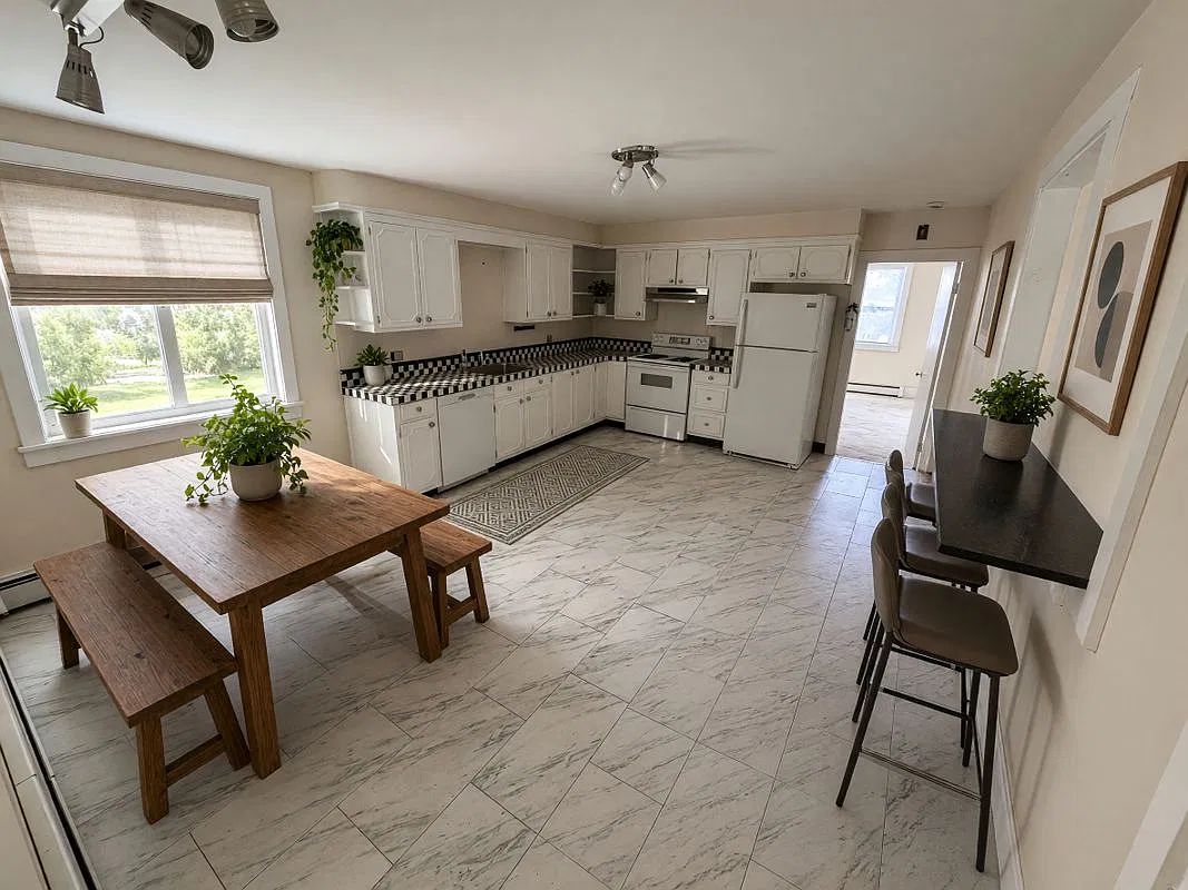 2 bed, 1.0 bath, 1100 sqft, $2,800 — Photo 4