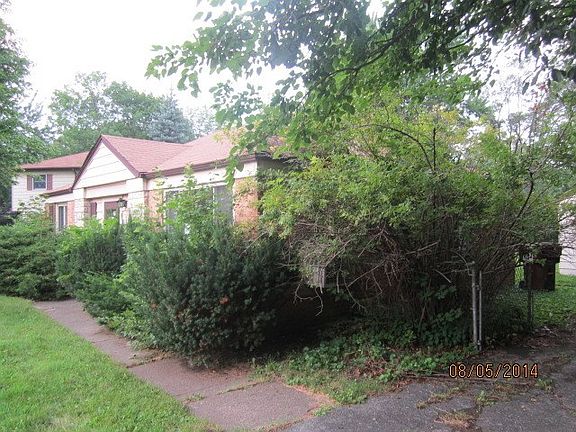 3rd image of 134 Sauk Trl