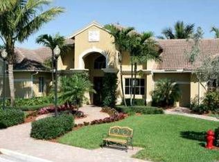 2526 SW 12th St, Boynton Beach, FL 33426