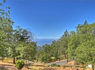 70 Panorama Rd, Running Springs, CA 92382