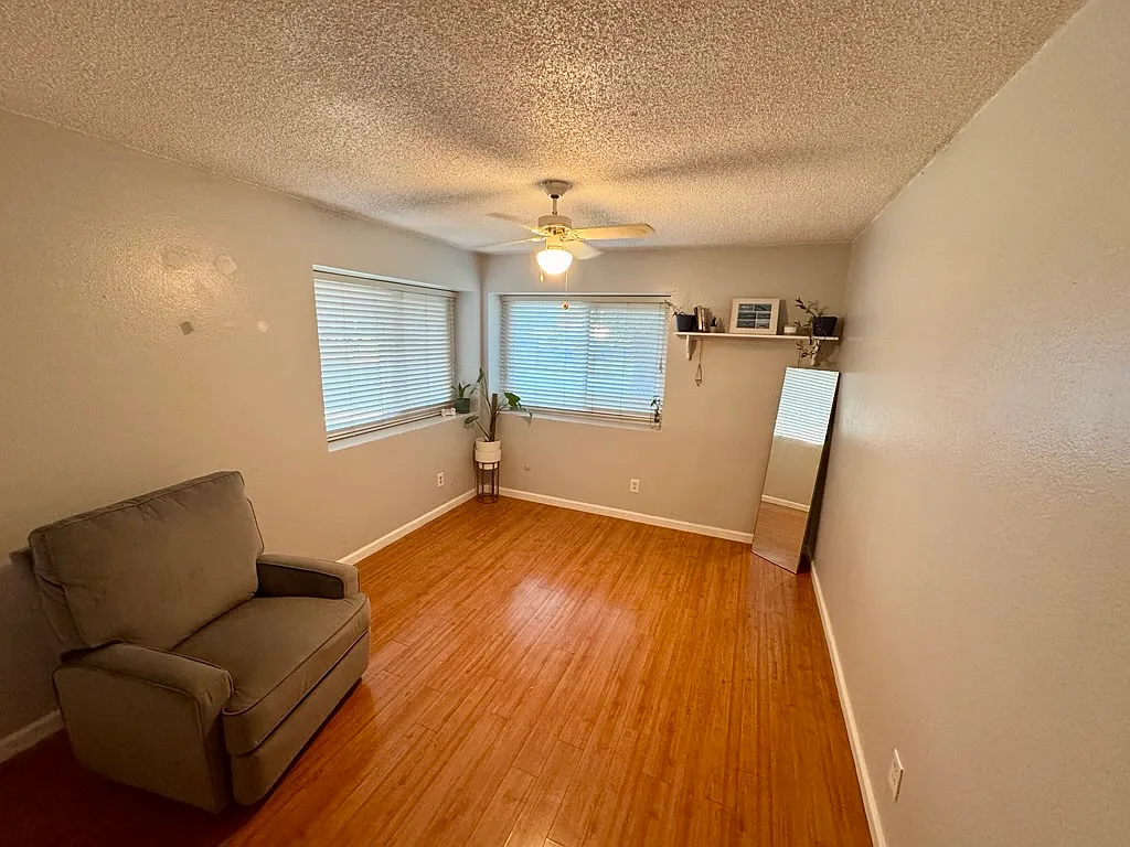 6804 Orleans Way photo 1