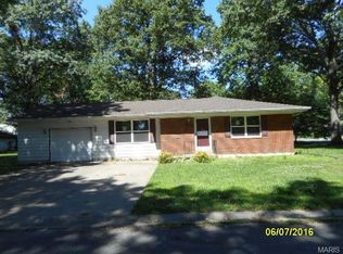 305 N 2nd St, Mascoutah, IL