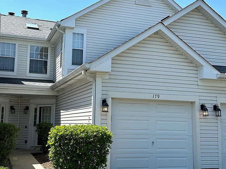 179 Polaris Dr — Photo 1