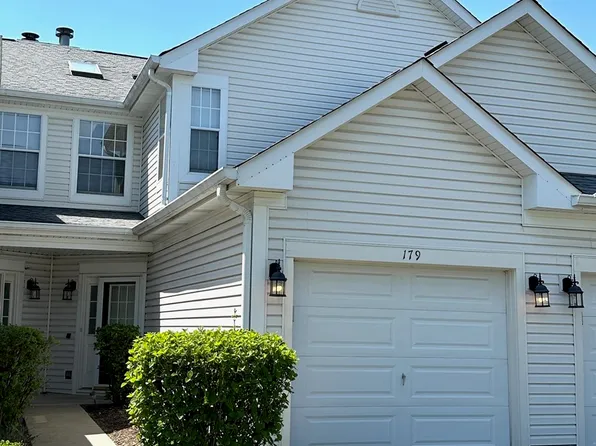 179 Polaris Dr, Lake In The Hills, IL 60156
