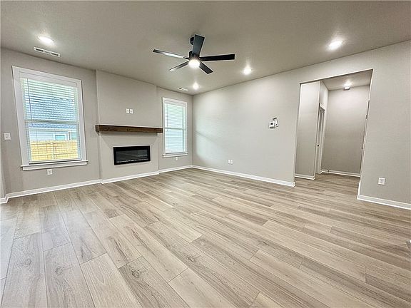 3rd image of 5905 SW Desert Ave