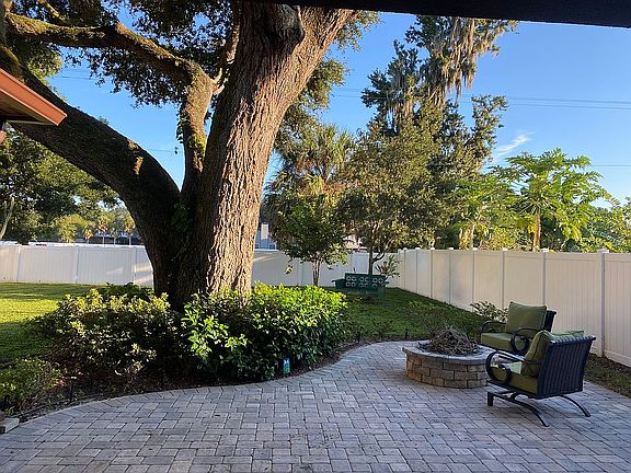 3rd image of 2128 Landside Dr