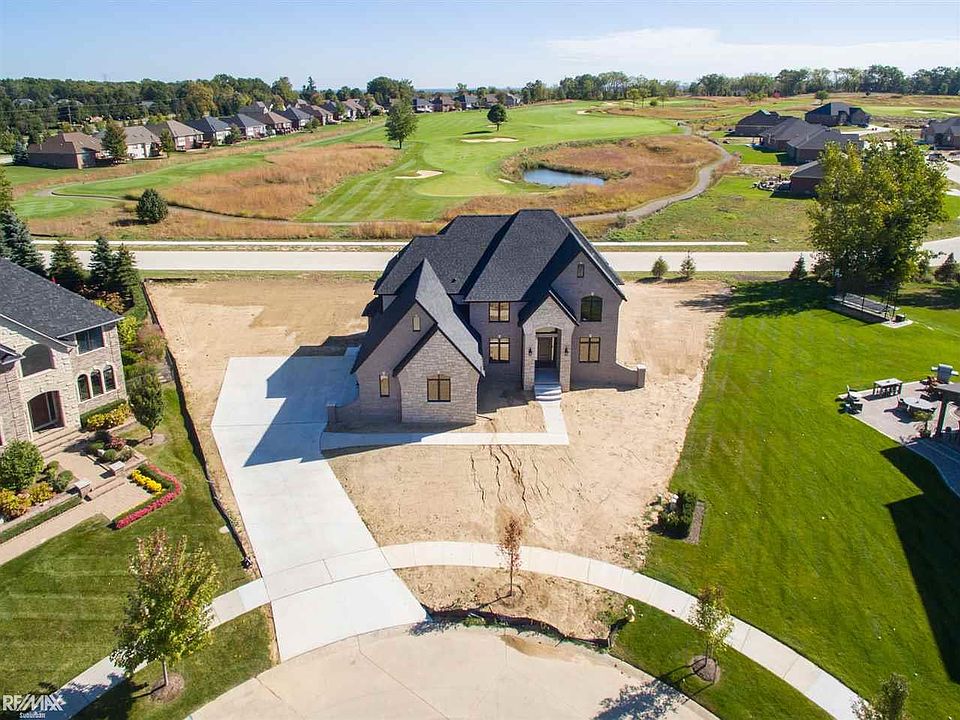 1st image of 62798 Saddlewood Ct