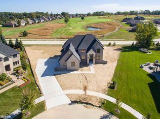 62798 Saddlewood Ct, Washington, MI 48094