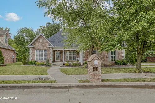2813 Waters Edge Blvd Photo 1