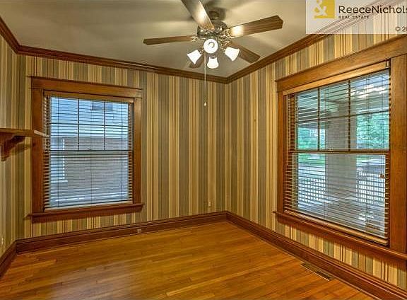 4th image of 629 W 39th Ter