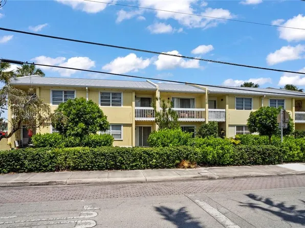 2121 NE 36th St #2121, Pompano Beach, FL 33064