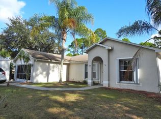 1324 Beche St SE, Palm Bay, FL 32909
