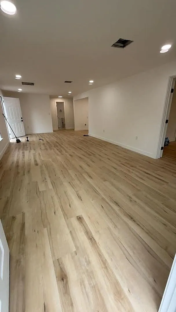 Home Just Renovated Houston Tx — Photo 2