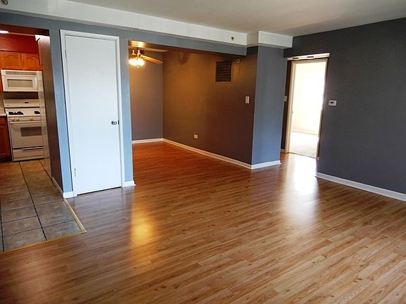 4th image of 7101 166th St APT 1B